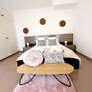 https://apartamento-1hab-en-benalbeach-con-vistas-al-mar.1costadelsol.com