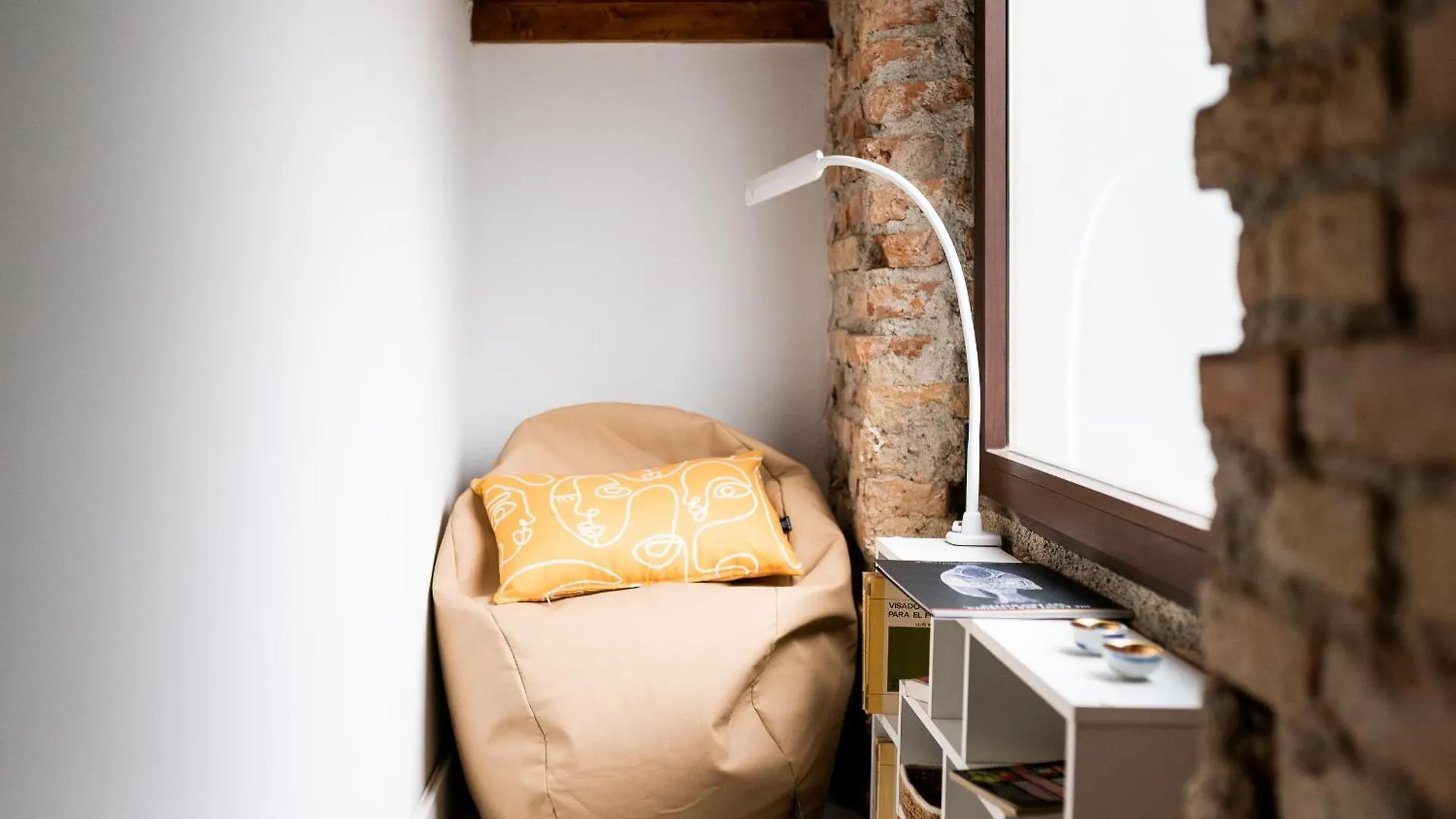 Apartment Ma&To Alhondiga Apart Granada