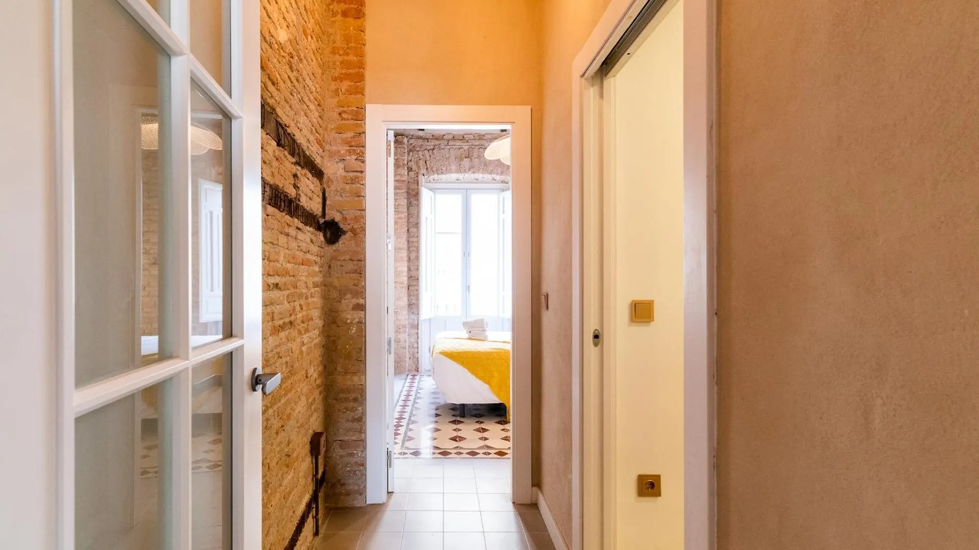 Apartment Ma&To Alhondiga Apart Granada